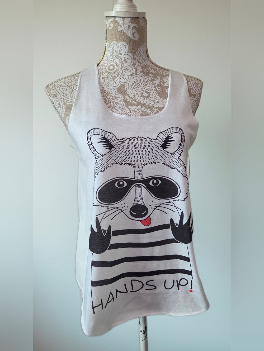 L. A. Soul Hands Up Racoon Bandit Racerback Tee Size M